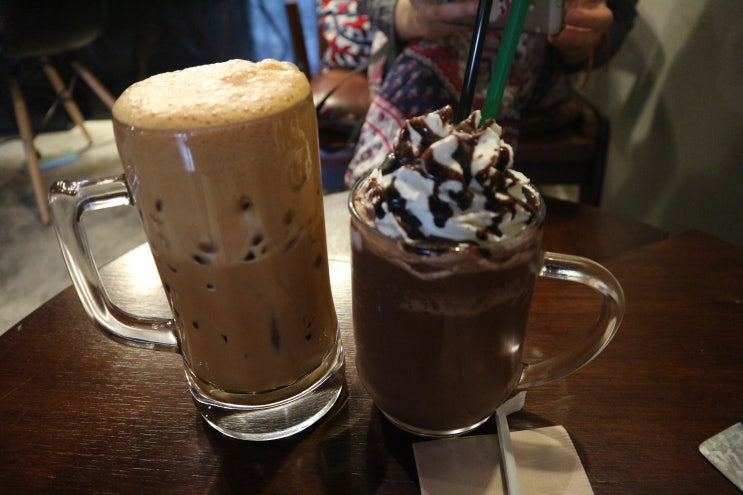 방콕카페, 후알람퐁역 카페 - Hor-Nok-Hook Cafe : 네이버 블로그