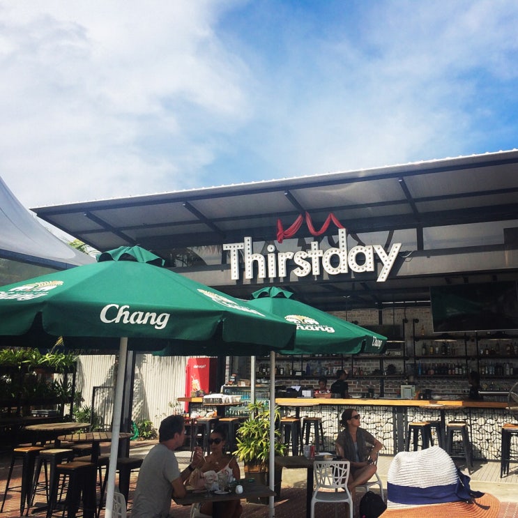 랑카위 여행 : 체낭 비치바 분위기 깡패 ♪ Thirstday Bar & Restaurant : 네이버 블로그