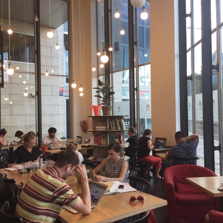 [ 체코 : 프라하 ] 공부하고 책읽기 좋은 카페, Cafe du : 네이버 블로그