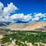 인도 라다크 레의 멋진 구름과 풍경