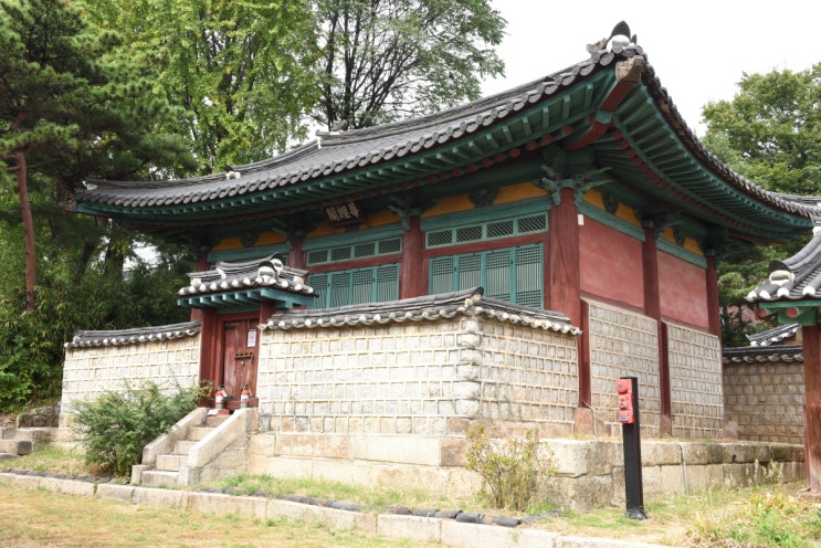 서울문묘(성균관) : 존경각, 육일각,진사식당,  정록청