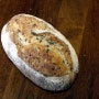 사워도우 시드 브레드(sourdough seed bread)