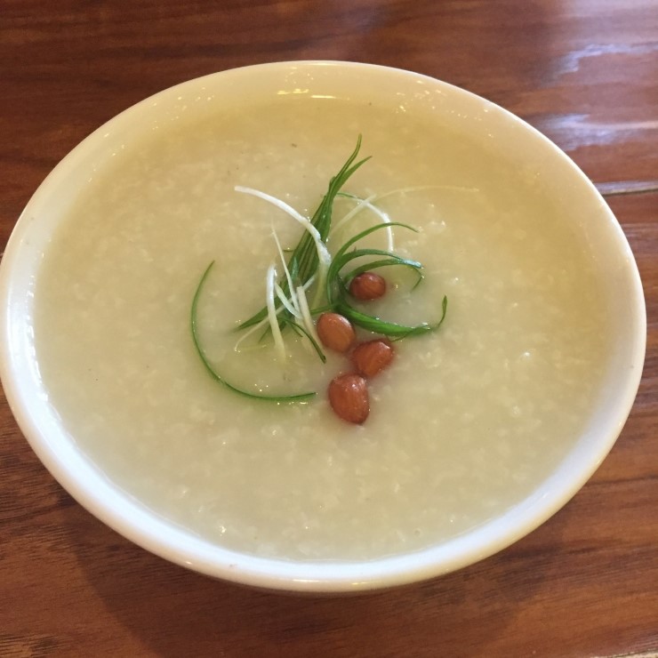 발리 꾸따맛집 '와룽 라오타 WARUNG LAOTA'