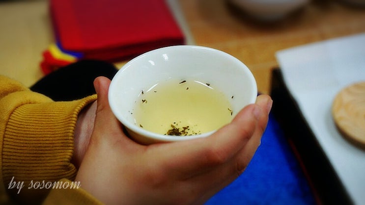 어린이 예절교육, 다도 체험(茶道), 유아 다도예절 배우기 w.초성김치마을 : 네이버 블로그