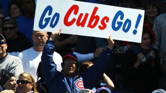 WS2016 Gm5: Cubs fans sing 'Go Cubs Go' after win 