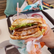 위메프 맥도날드 슈비버거 1+1 이벤트, 맛있게 먹었네요.