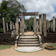 스리랑카여행 폴로나루와 쿼드랭글에 남겨진 유적지