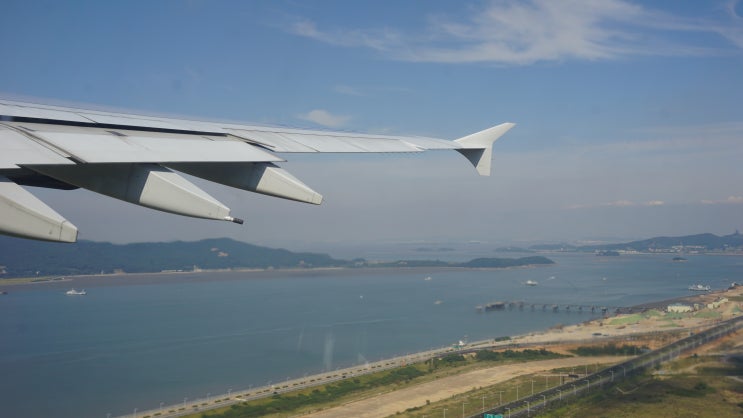 Day 1) 인천/서울(ICN)-런던 히드로(LHR) 대한항공 KE907 A380-800탑승기 (1) : 네이버 블로그