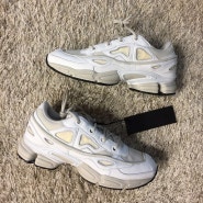 [판매중] 라프시몬스 오즈위고 크림 17FW 개봉기+후기+입고안내, Raf simons Ozweego III