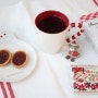 Karel Capek : Merry Xmas Tea + 본마망 라스베리 타르트