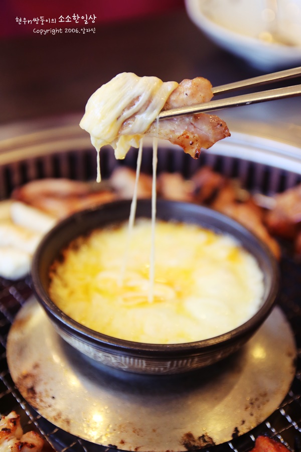 가평 맛집 소문난 닭갈비 & 모아이(MOAI)카페