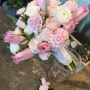 핑크 부케 : 웨딩 부케 :한남동 꽃집 : 유엔빌리지 꽃집 : 뉴욕 스타일 플라워 : 브루니아 플라워