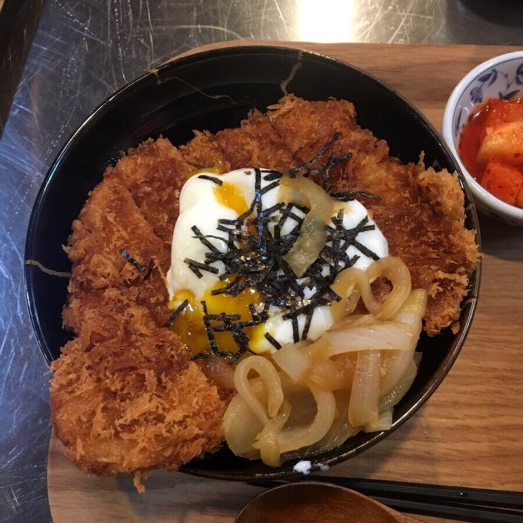 반층야 사진
