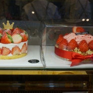 수완지구 카페 타르타르 고퀄리티 딸기케익