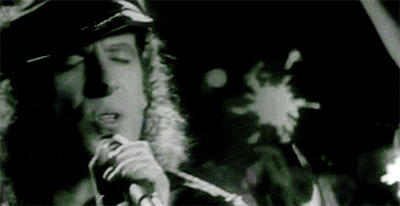 Скорпионс медляк. Гиф группа Scorpions. Ветер перемен клип скорпионс. Скорпионс гифки. Музыкальные клипы 90