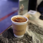 [홍콩여행] 힞니의 홍콩여행 둘째날 2 - 홍콩에 가면 꼭 마셔 봐야 할 후추커피 전문점 The coffee academics