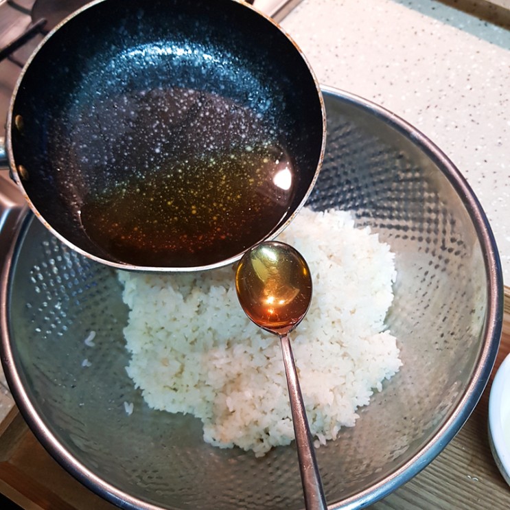 초밥 밥 만들기 초대리 만드는법 // 집에서 스시 만들어먹기의 기초. : 네이버 블로그