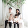 인천 송도 아기사진 스튜디오봄애 에서 가족사진 찍었어요^^