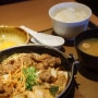 오사카 닛폰바시 맛집 : 24시간 밥집 야요이켄에서 스끼야끼정식