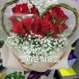 남양주 호평 평내꽃집 꽃파는화요일 성년의날 장미꽃다발 입니다.