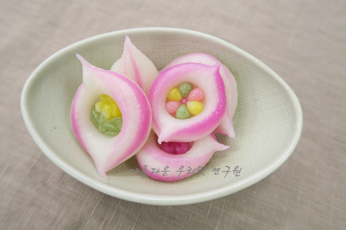 곱다...우리떡 ~ 절편특강공지 (바람떡, 꼬리떡, 사탕떡, 쌈떡, 말이떡) : 네이버 블로그