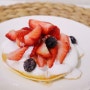 디저트만들기 : 딸기생크림핫케이크+라떼비엔나