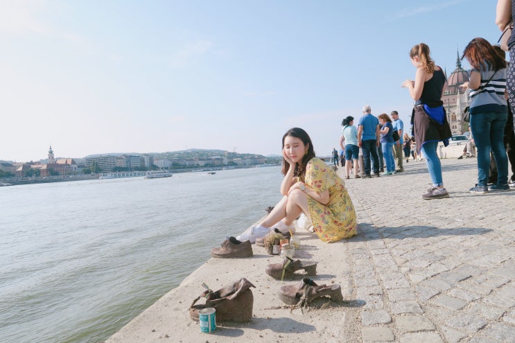 헝가리 여행) 부다페스트 도나우(Donau/Danube) 강가의 신발들, 유대인 학살의 아픈 기억을 추모하는 곳 네이버 블로그