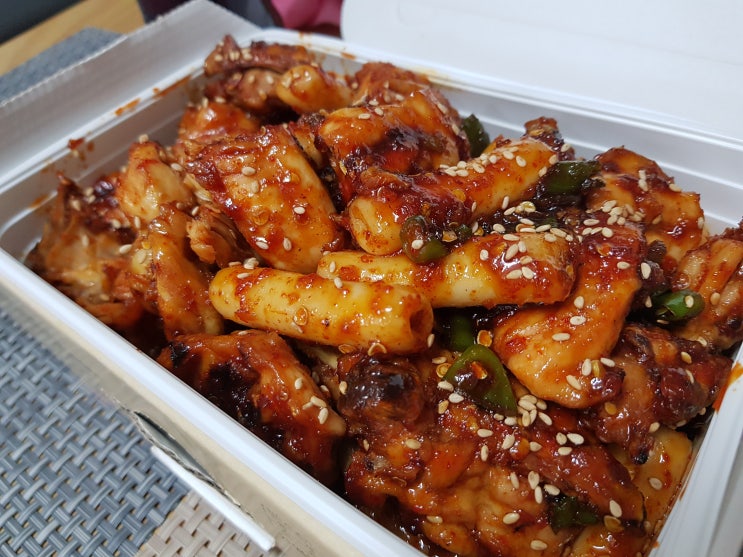 [원주 맛집] 단구동 배달 지코바 치킨 메뉴, 매운 양념 치밥 매력적인 소스 라블리 ♡♥ : 네이버 블로그