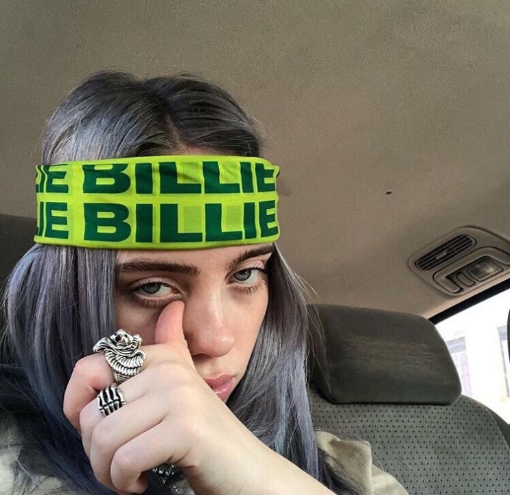 빌리 아일리시(Billie Eilish) 인스타그램 데일리룩 / 2001년생의 패션센스 : 네이버 블로그