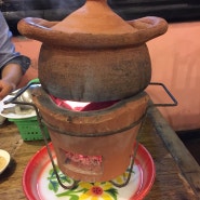 프롬퐁 이싼 음식점 "반 이싼 므앙 욧(Baan E-san Muangyos)"