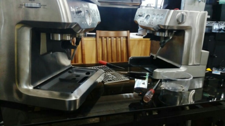 브레빌870 펌프교체 커피머신직구as고장수리 일리x7.1 Breville BES 870 네스프레소 울카ulka 펌프교체 셀프수리