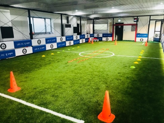 LIFE FC/LIFE FC축구센터/풋살/풋살장/실내풋살장/축구/성인축구레슨/유아축구/실내축구/유소년축구교실/축구교실/백련산 ...