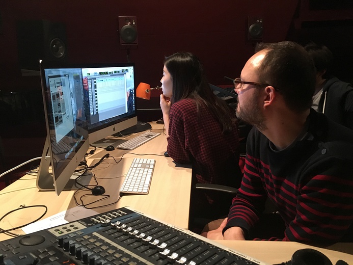 IRCAM (Institut de recherche et coordination acoustique/musique) 현대 음향 ...