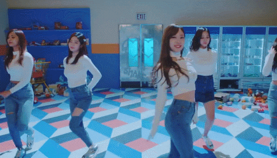 트와이스 Twice Heart Shaker 하트쉐이커 뮤비 움짤 네이버 블로그