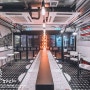 [ 카페 및 식당 인테리어 디자인 ] 홍콩의 느와르 감성이 느껴지는 50-60년대풍의 카페 인테리어 디자인