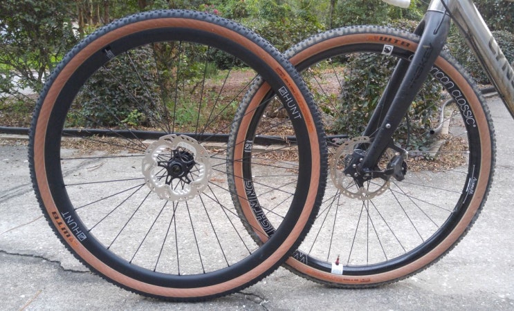 maxxis 700c gravel tires