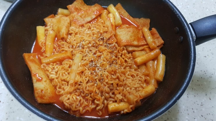 미쓰리떡볶이 핫떡볶이소스(4단계)로 깔끔하게매운 떡볶이만들기 : 네이버 블로그