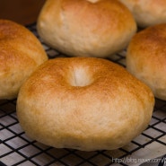 [자세한 레시피] 집에서 발효빵 만들기 어렵지 않아요! 홈메이드 뉴욕 스타일 베이글 만드는 법