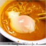 오사카 편의점 특이한 식품 즉석 라면과 반반숙 계란으로 간편 식사