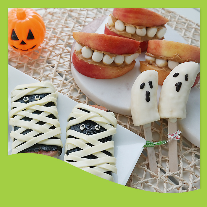 막대기에 할로윈 쌀 바삭한 간식