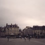 Place de la Mairie (시청 광장)