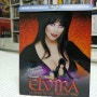 카산드라 피터슨의 <엘비라> 블루레이 퓨쳐팩 (Elvira, Mistress Of The Dark, 1988)