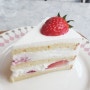 [부천/까치울역] 딸기케이크가 맛있는 카페 1155