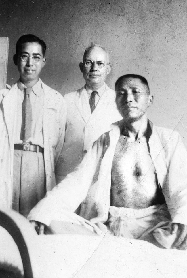 동족에 비난받은 이승만, 총탄 맞은 김구… 20년 독립운동에 찾아온 위기 : 네이버 블로그