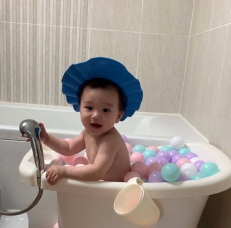 [엄마노트] D+300, 9개월아기 놀아주기 힘든 요즘 : 네이버 블로그