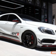 MERCEDES BENZ A45AMG - RAYS Gram Lights 57CR 장착