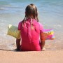 어린이들도 자외선 차단제를 여름에 사용해야 하는 이유