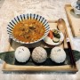 대만여행에서 일본감성 오니기리카페 카페 드 리즈