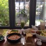 [다낭/호이안 가족여행] 건강한 아메리칸 브런치 six on six 카페