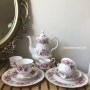 영국앤틱 :: 영국 빈티지찻잔 Queen Anne teacup 트리오세트